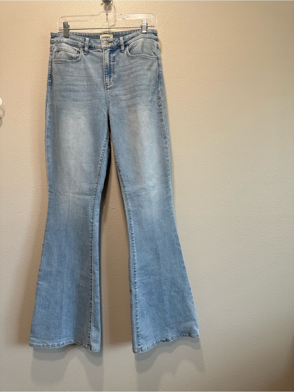 L’AGENCE Marty high rise flare,light Wash Women's jeans size 29”